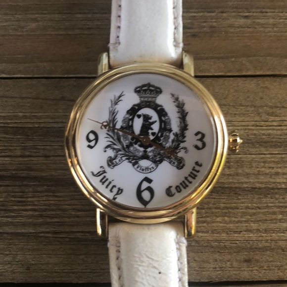 Juicy Couture Accessories - Juicy Couture Limited Edition Y2K Scottie Dog Crest White Leather Watch! GUC